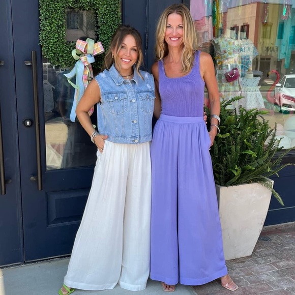 Mustard Seed Daisy Distressed Denim Vest - Picture 5 of 9